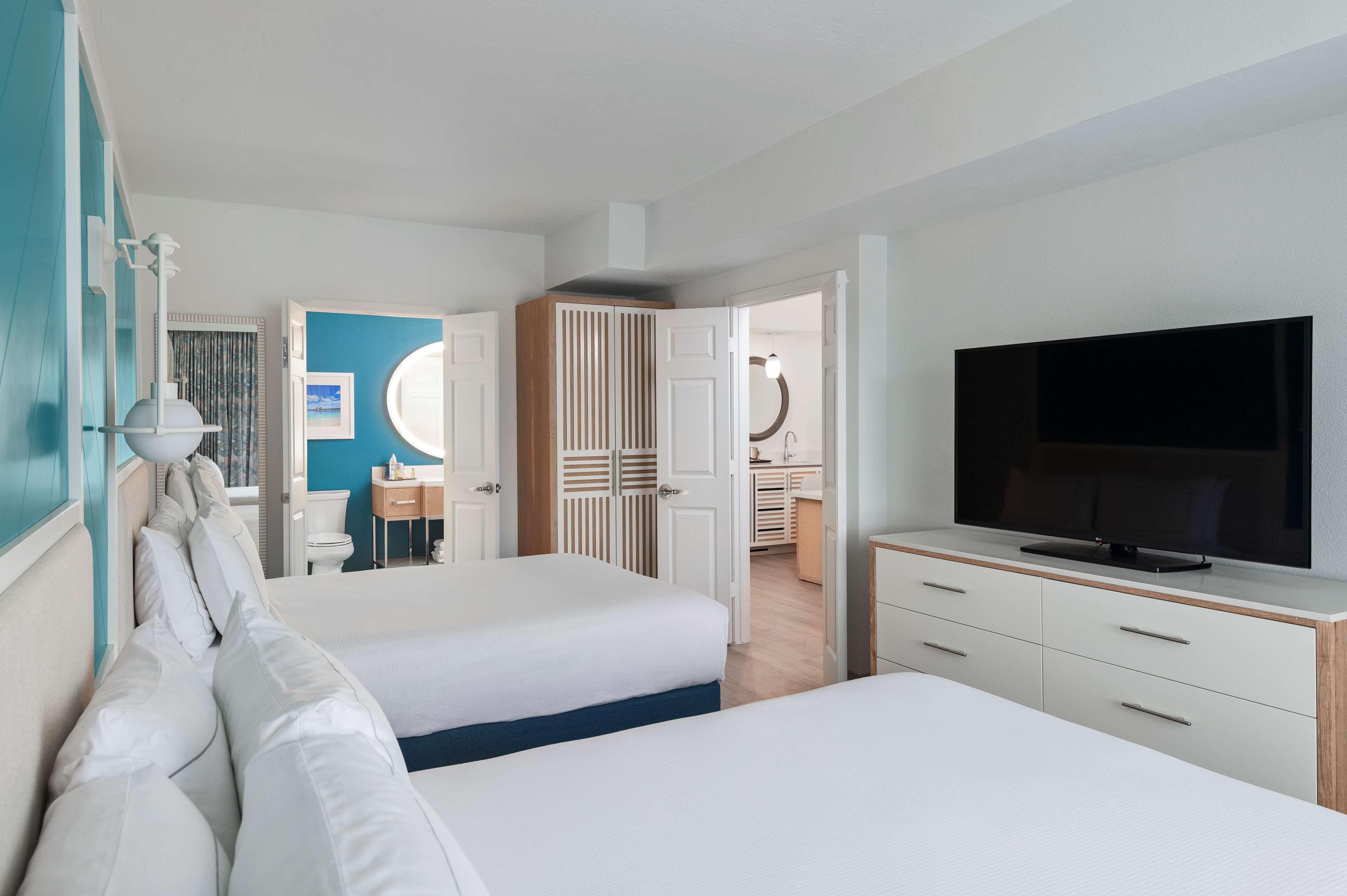 Doubletree Suites By Hilton Naples Naples Park Kültér fotó