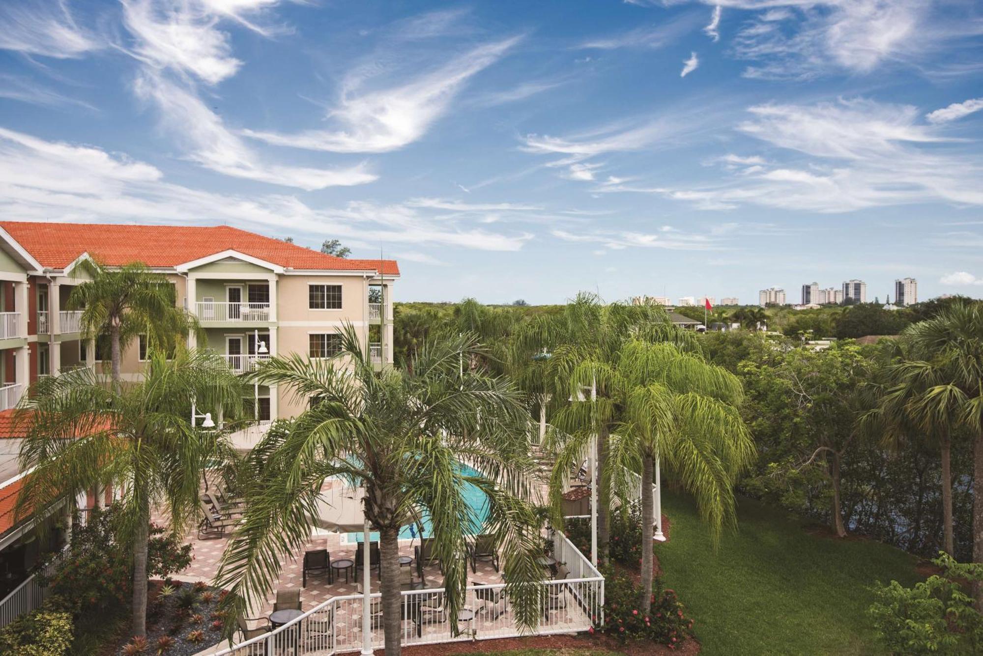 Doubletree Suites By Hilton Naples Naples Park Kültér fotó